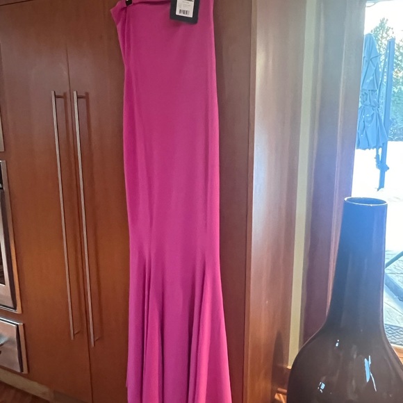 NORMA KAMALI Strapless Fishtail Gown NWT Orchid Pink - Picture 5 of 5